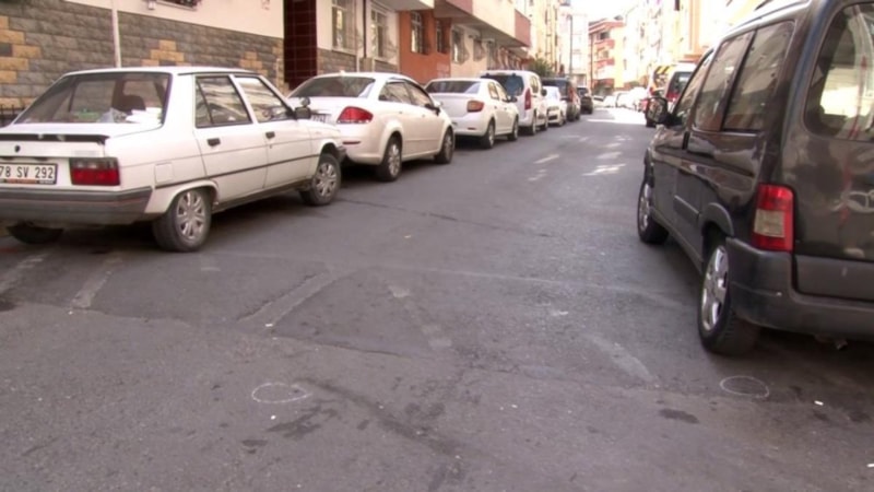 Eyüpsultan’da 20 yaşındaki genç, sokak ortasında öldürüldü