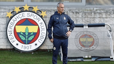 Fenerbahçe, İsmail Kartal'la görüşme yaptı