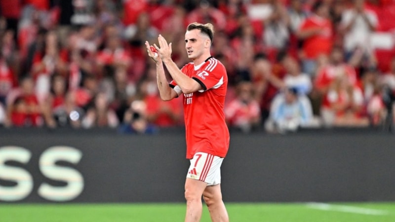 Kerem Aktürkoğlu, Benfica'ya veda etti