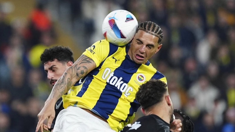 Fenerbahçe ve Galatasaray'a devre arasında gelmişlerdi: Cuesta ve Carlos hayal kırıklığı yarattı