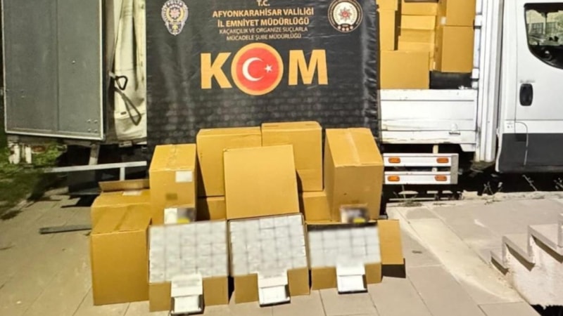 Afyonkarahisar'da 4 milyona sahte bandrollü makaron ele geçirildi