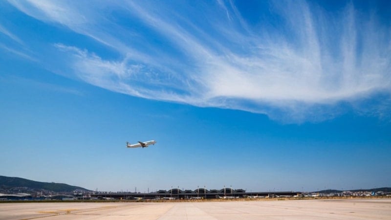 Sabiha Gökçen'de yeni rekor: 855 uçuş trafiğiyle tüm zamanların uçuş rekoru kırıldı