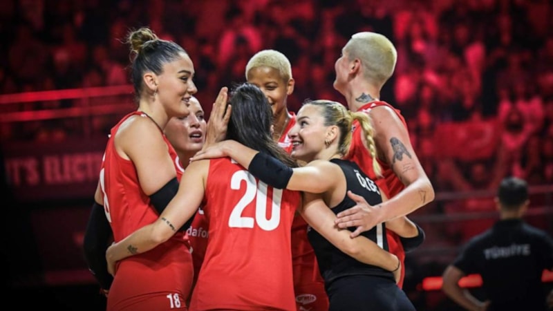 CANLI YAYIN! Türkiye - Slovenya voleybol maçı TRT 1 canlı izle...