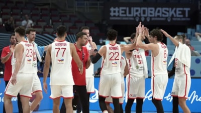 Türkiye - Sırbistan liderlik maçı ne zaman, hangi kanalda? EuroBasket 2025