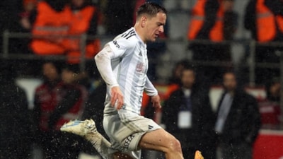 Beşiktaş, Amir Hadziahmetovic'i Hull City'ye kiraladı