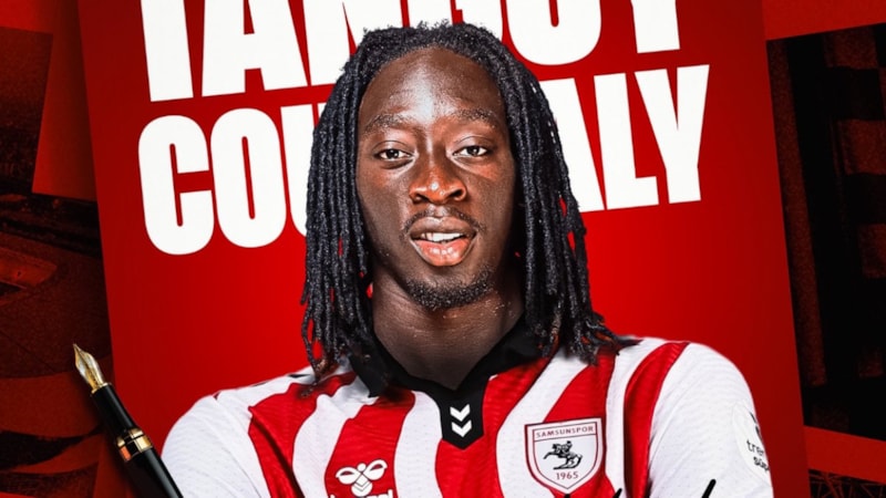 Samsunspor, Tanguy Coulibaly'yi renklerine bağladı