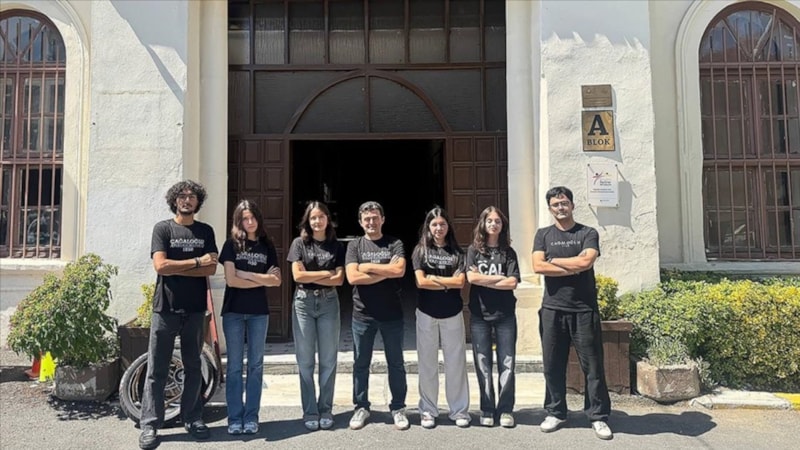 Türk lise öğrencilerinden CERN’de tarihi başarı