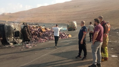 Şırnak'ta freni boşalan kamyon kaza yaptı: Sürücü yanarak can verdi