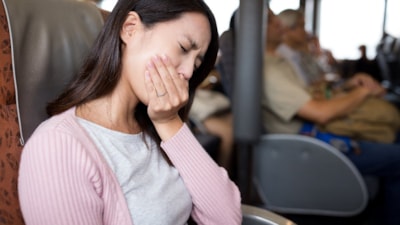 Yolculuğa çıkmak kabus olmasın: Mide bulantısını engelleyen besinler