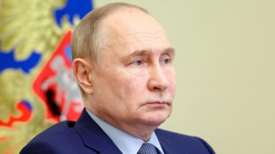 Putin: Ukrayna'ya yerleşecek asker yasal hedef olur