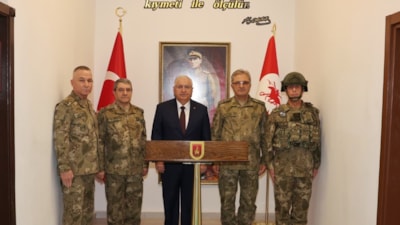 Yaşar Güler, Kara Kuvvetleri Komutanlığı'nın açılış töreni için Konya'da