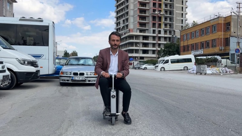 Ankara'da scooter valizle paket servisi: İnsanların hayatını kolaylaştırmak istedik