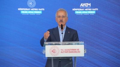 Abdulkadir Uraloğlu: Kent içi raylı sistem uzunluğunu 745 kilometreye çıkaracağız