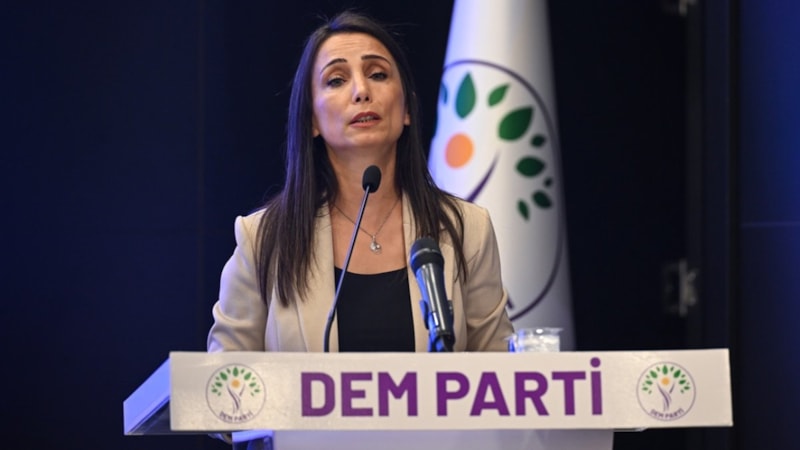 Tülay Hatimoğulları: Türkiye'de barış istiyorsak Öcalan'la görüşülmesi çok önemli