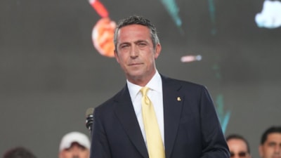 Fenerbahçe Başkanı Ali Koç’tan teknik direktör açıklaması geldi