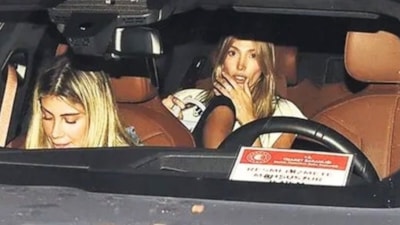 Şevval Şahin resmi hizmete mahsus araçla İstanbul gecelerinde