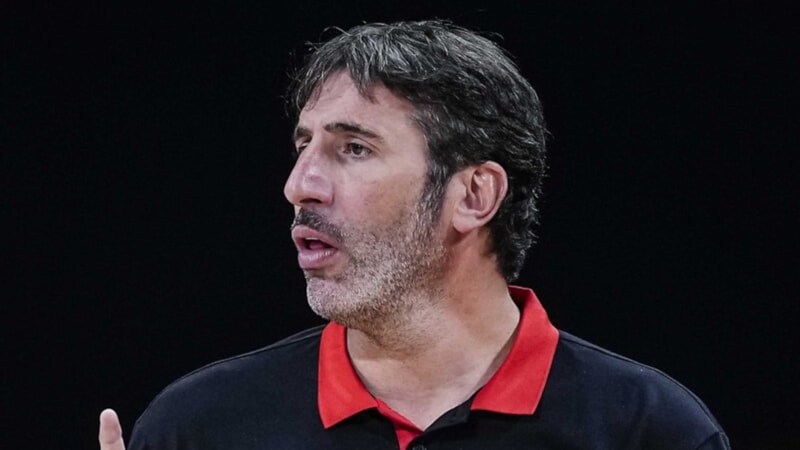 Alex Mumbru, EuroBasket 2025'in kalan bölümünde takımın başında olamayacak