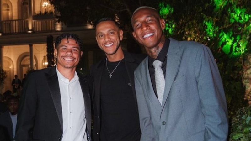 Josef de Souza'dan Gabriel Sara ve Anderson Talisca paylaşımı