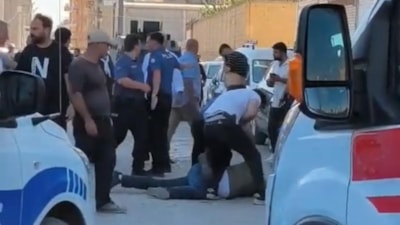 Mardin'de iki ailenin taşlı sopalı kavgasında 8 kişi yaralandı