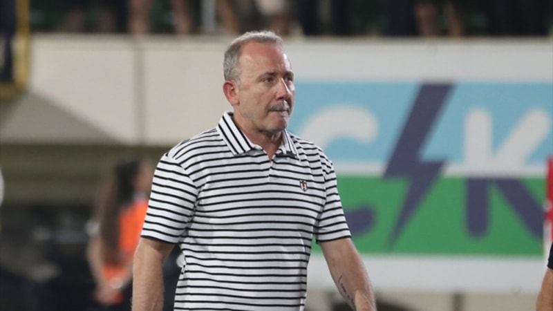 Beşiktaş'ta erteleme maçları endişesi