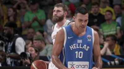 EuroBasket'te yarı finale yükselen Yunanistan, Türkiye'nin rakibi oldu