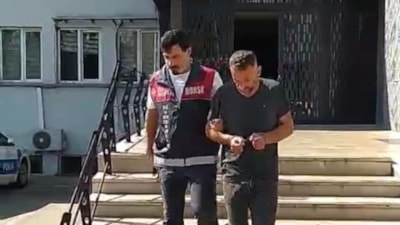 Bursa'da düğün salonunda film gibi hırsızlık