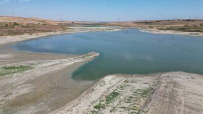 Tekirdağ'daki Türkmenli Göleti'nde su seviyesi yüzde 2'nin altına düştü