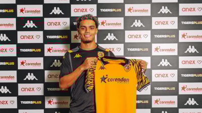 Ronaldinho'nun oğlu Hull City'ye transfer oldu