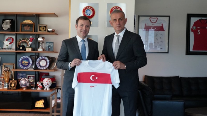 Elkhan Mammadov, TFF Başkanı Hacıosmanoğlu'nu ziyaret etti