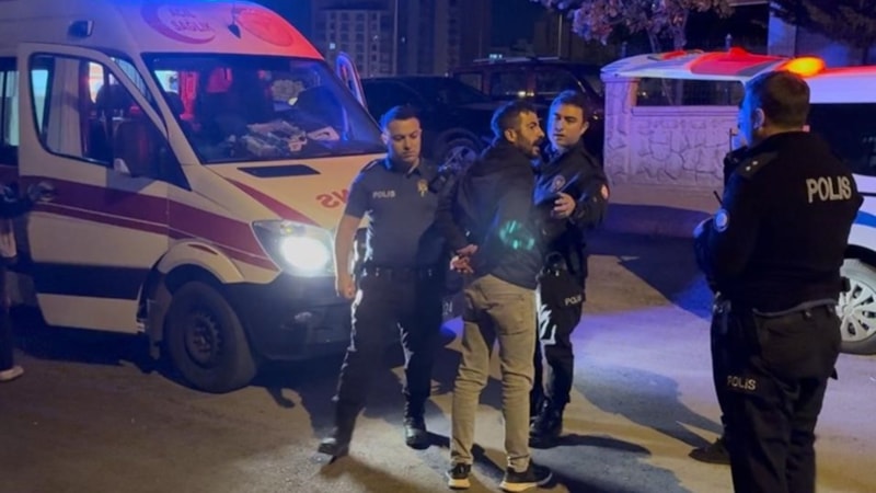 Kayseri'de tartıştıkları şahsın babasını bıçakladılar: 1’i ağır 2 yaralı