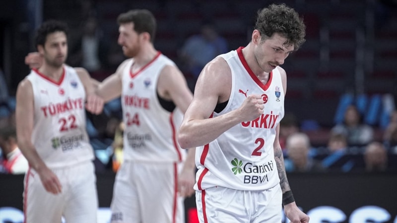 12 Dev Adam yarı finalde Yunanistan karşısında