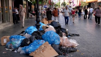 Çöplerin kapladığı İzmirliler isyanda: Biz bunu hak etmiyoruz