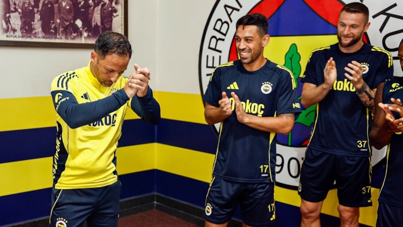 Fenerbahçe'de Domenico Tedesco’nun doğum günü kutlandı