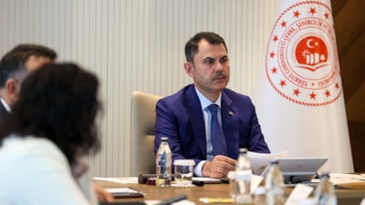 Murat Kurum, Avusturyalı mevkidaşı ile görüştü