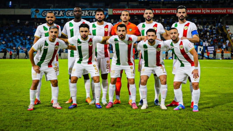 Amed Sportif Faaliyetler, 2 futbolcu ile yollarını ayırırken 2 oyuncusunu kiraladı