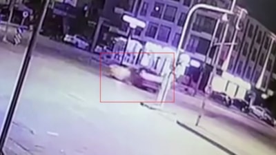 Ankara'da taksi ile otomobil çarpıştı: 1 ölü, 1 ağır yaralı