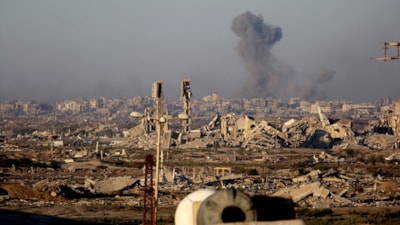 Gazze'de Filistinlilerin göçü sürüyor