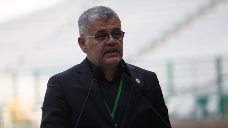 Konyaspor Başkanı Ömer Atiker'in yabancı oyuncu sitemi: Birçoğunun eşini veya nişanlısını ikna edemedik