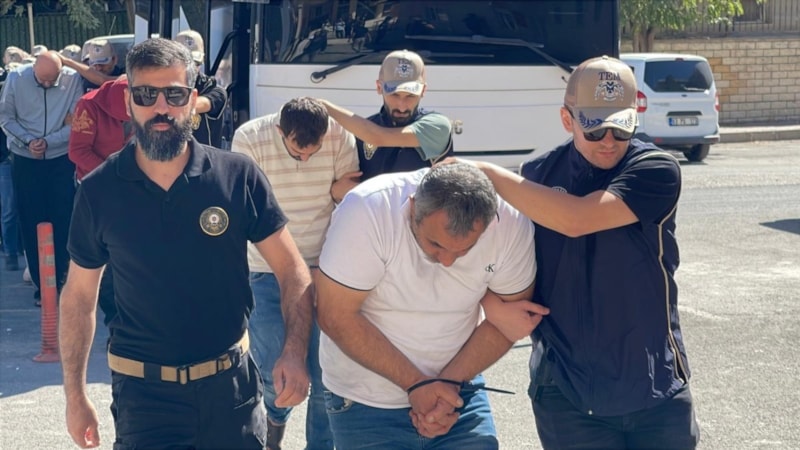 Şanlıurfa’da 10 DEAŞ şüphelisi tutuklandı