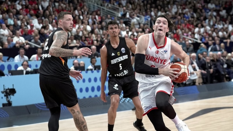 Türkiye - Almanya maçı Avrupa basınında geniş yer buldu