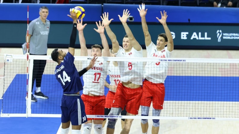 A Milli Erkek Voleybol Takımı, Dünya Şampiyonası'nda son 16 turuna çıktı