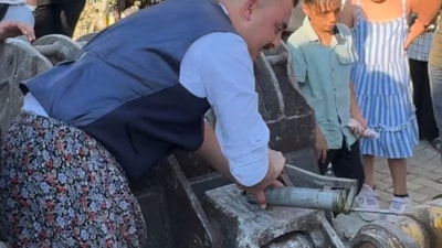 Denizli'de operatör damada, eziyet olsun diye iş makinasını yağlattılar