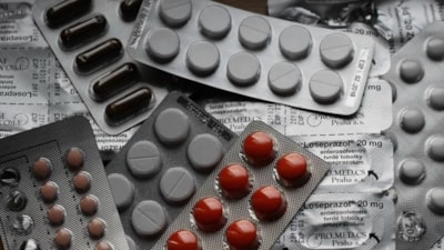 51'i yerli olmak üzere 64 ilaç daha geri ödeme listesine alındı