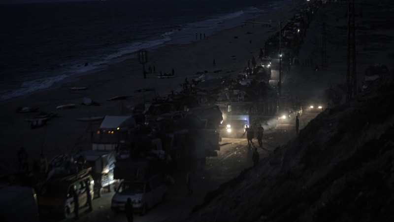 İsrail ordusu, Gazze’de Filistinlileri yine göçe zorluyor