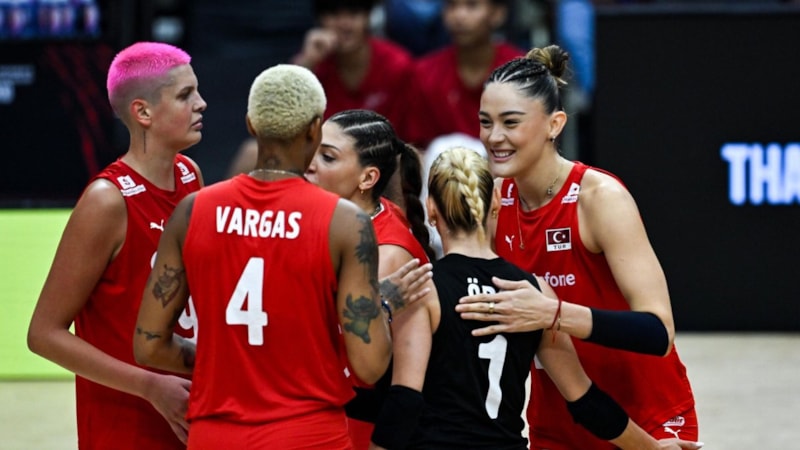 Milli takımlarımızın final sendromu: İkisini de kaybettik...