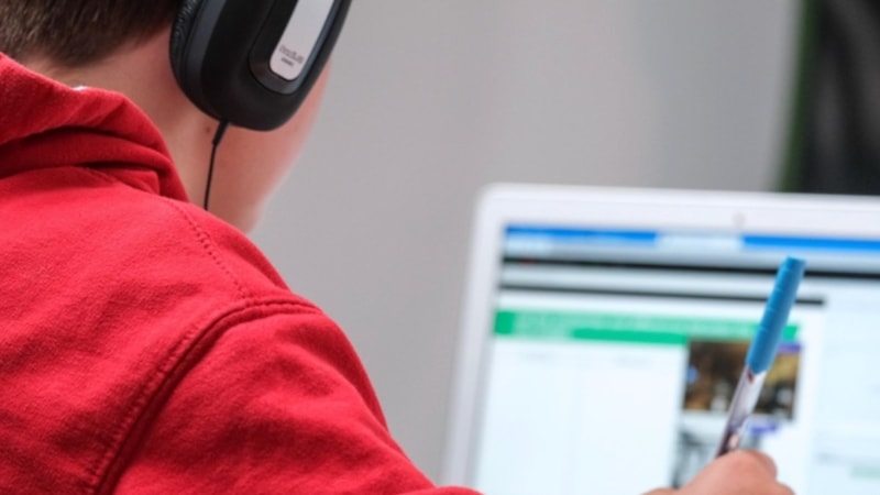 MEB'den öğrencilere dijital dünyayı güvenli kullanım dersi