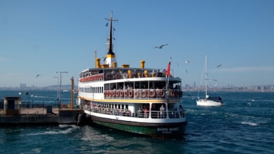 Adalar’da zamlı ulaşım fiyatları 2025: İşte yeni vapur, Adabüs ve Adamini fiyatları