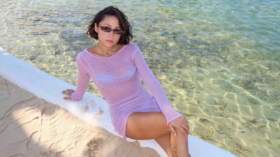 Zeynep Bastık'tan romantik paylaşım! Sevgilisi Serkay Tütüncü ile havuza girdi