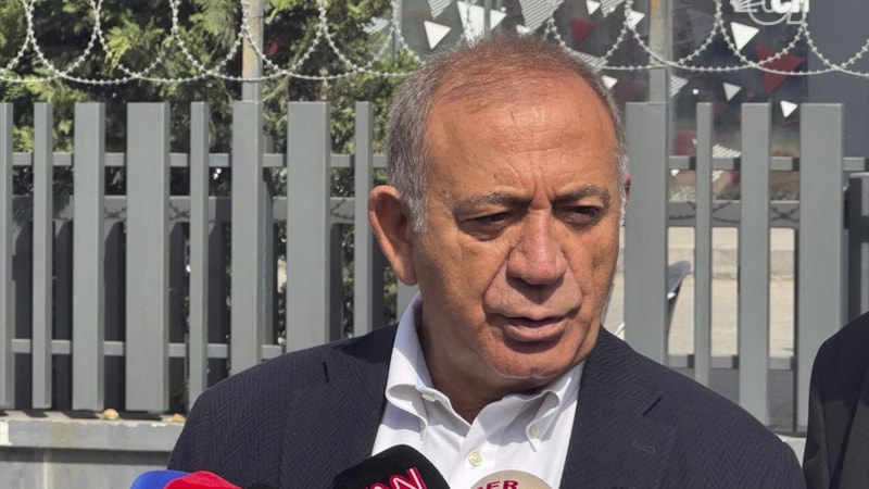 Gürsel Tekin: FETÖ'cüler CHP'ye sızmayı başardı