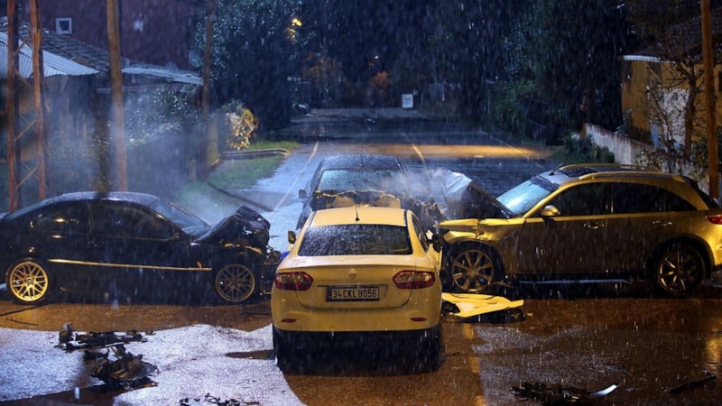 Kaza sahnelerindeki araçların özelliği ortaya çıktı! Meğer sıfır araçlar...